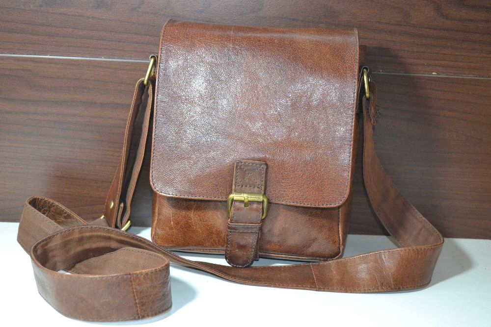 C&A сумка кожаная через плече мужская YKK оригинал