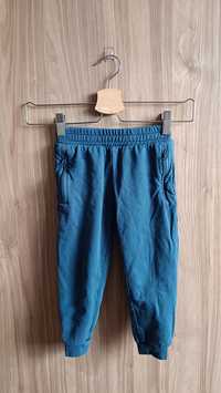 Spodnie dresowe Kuniboo 98/104