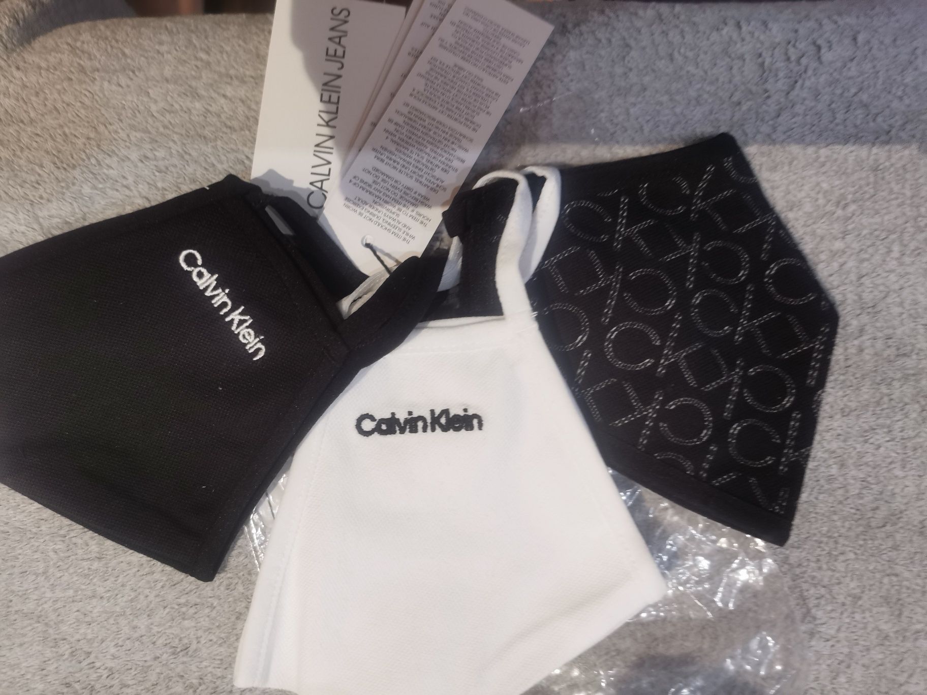 Calvin Klein 3 nowe maseczki na twarz