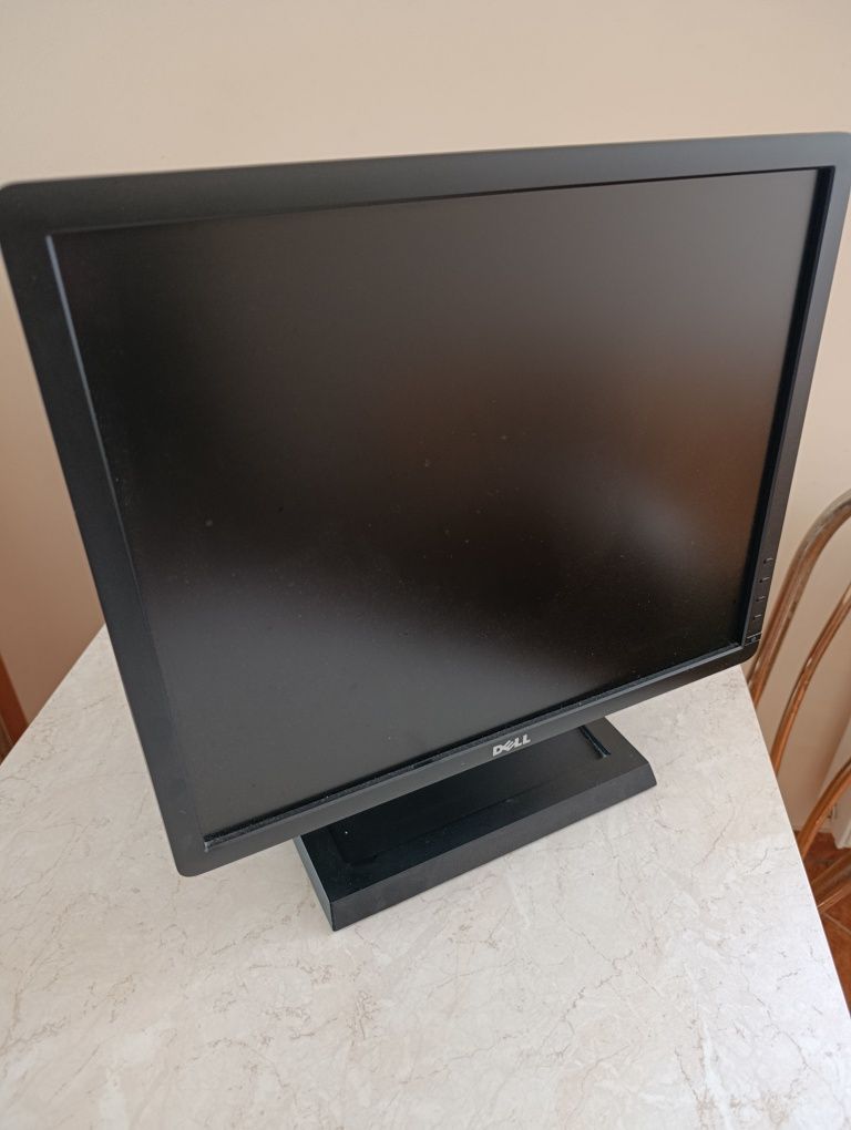 Dell Optiplex i3 3.3 GHz 8 GB RAM All in one