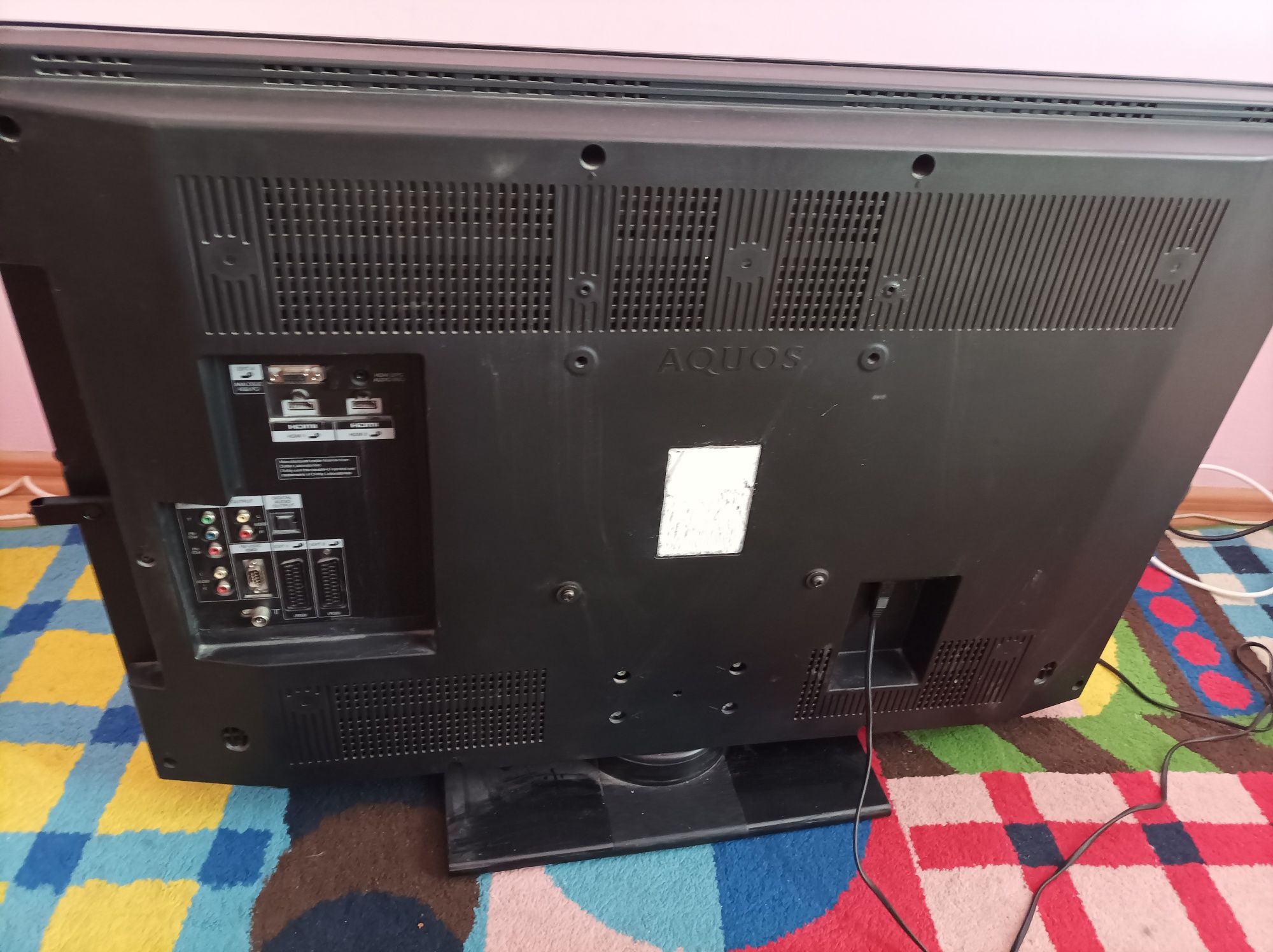 Sprzedam telewizor LCD SHARP 40