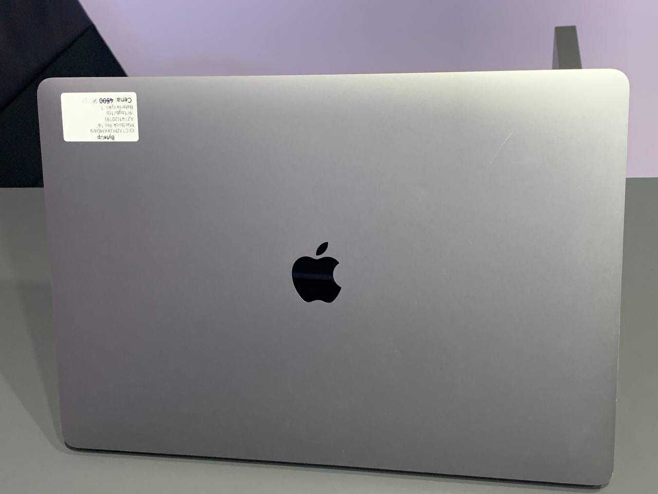 MacBook Pro 16" i9/16GB/1TB 2019 1 cykl