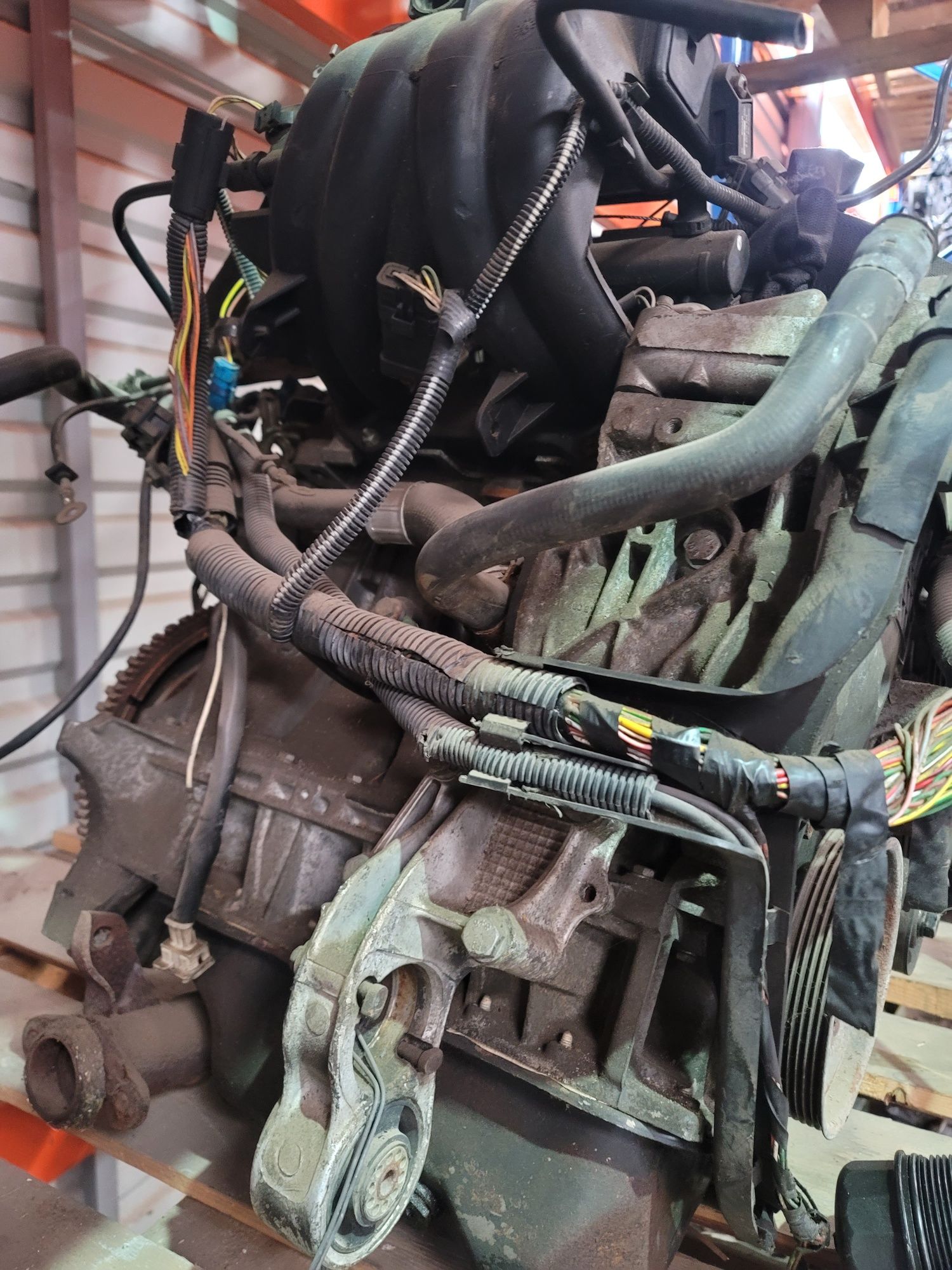 Двигун Citroen Berlingo 1.4 8v KFX бензин