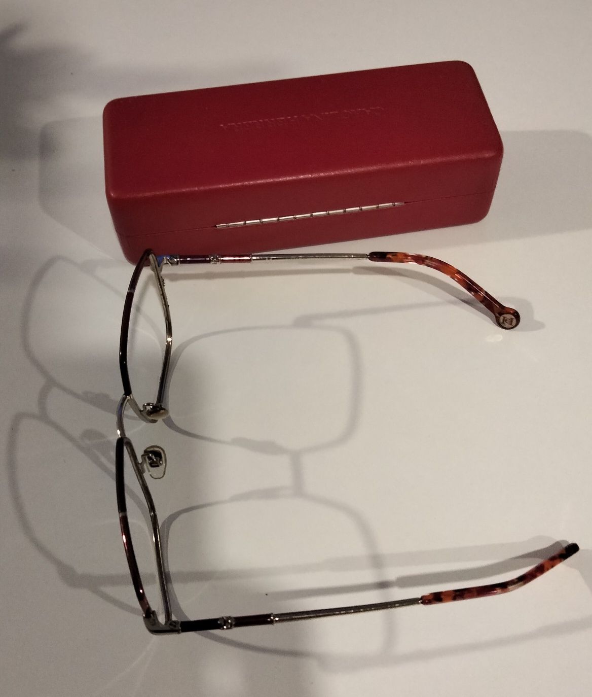 Óculos Carolina Herrera sem lentes