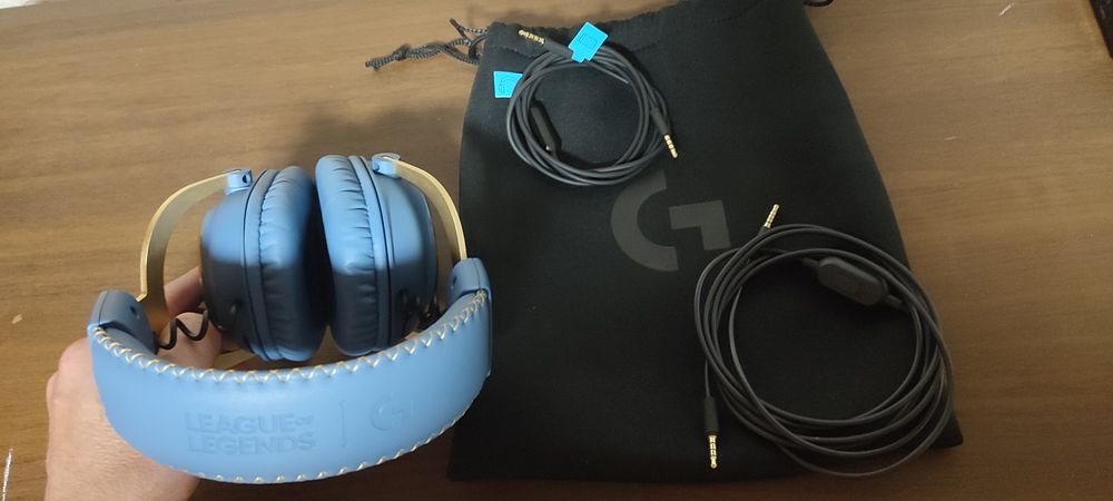 Наушники Logitech G PRO X Gaming Headset League of Legends Edition