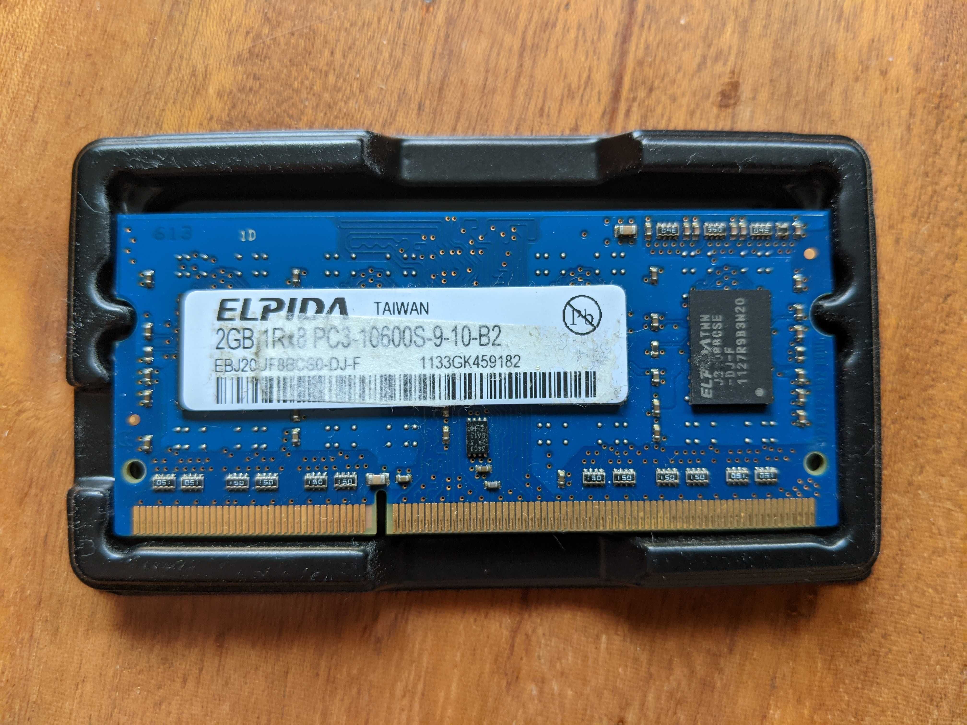 Оперативная память Elpida DDR3 SODIMM 2Gb EBJ20UF8BCS0-DJ-F