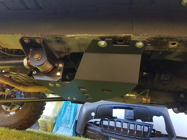 Osłona reduktora jeep wj wg 4.0 4.7