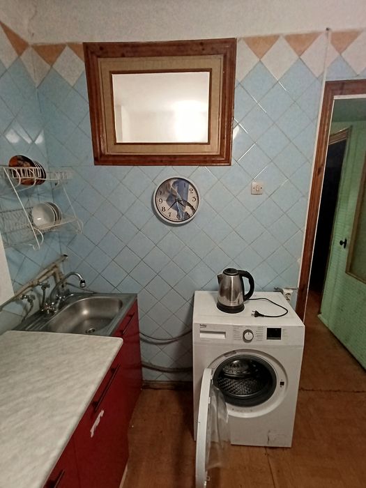 Здається в оренду двокімнатна квартира в центрі