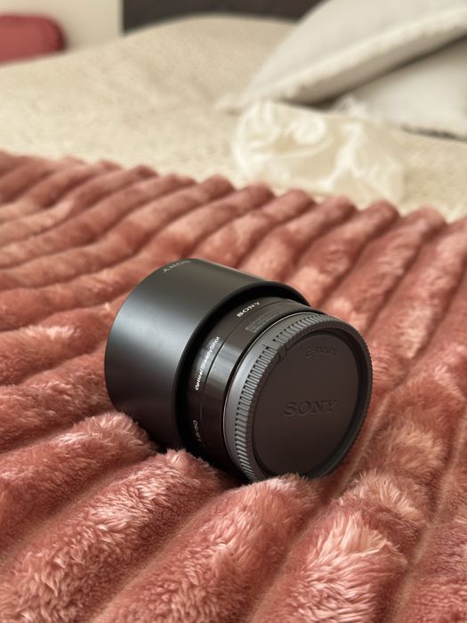 Sony ZV-E10 + Lente Sony E50mm