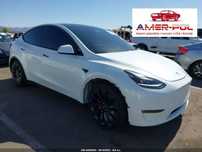 Tesla Y 2024r., 4x4,