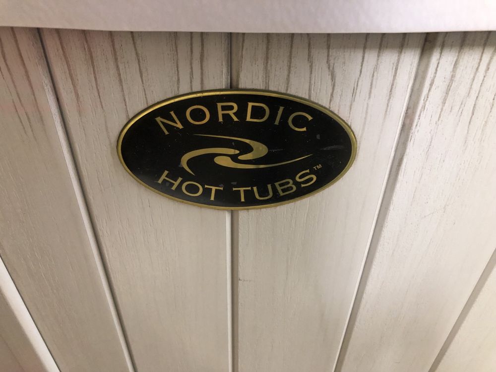 Jacuzzi ogrodowe - bania Nordic Hot Tubs