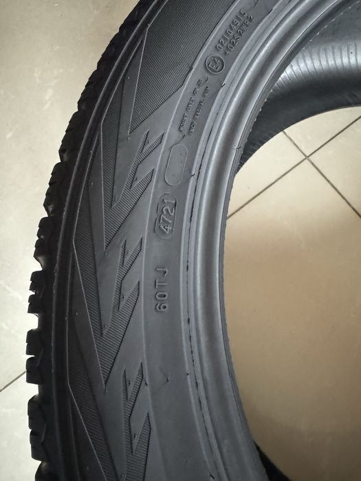 Шини зимові 275/45R20 Nokiah 275 45 20 зимние шины