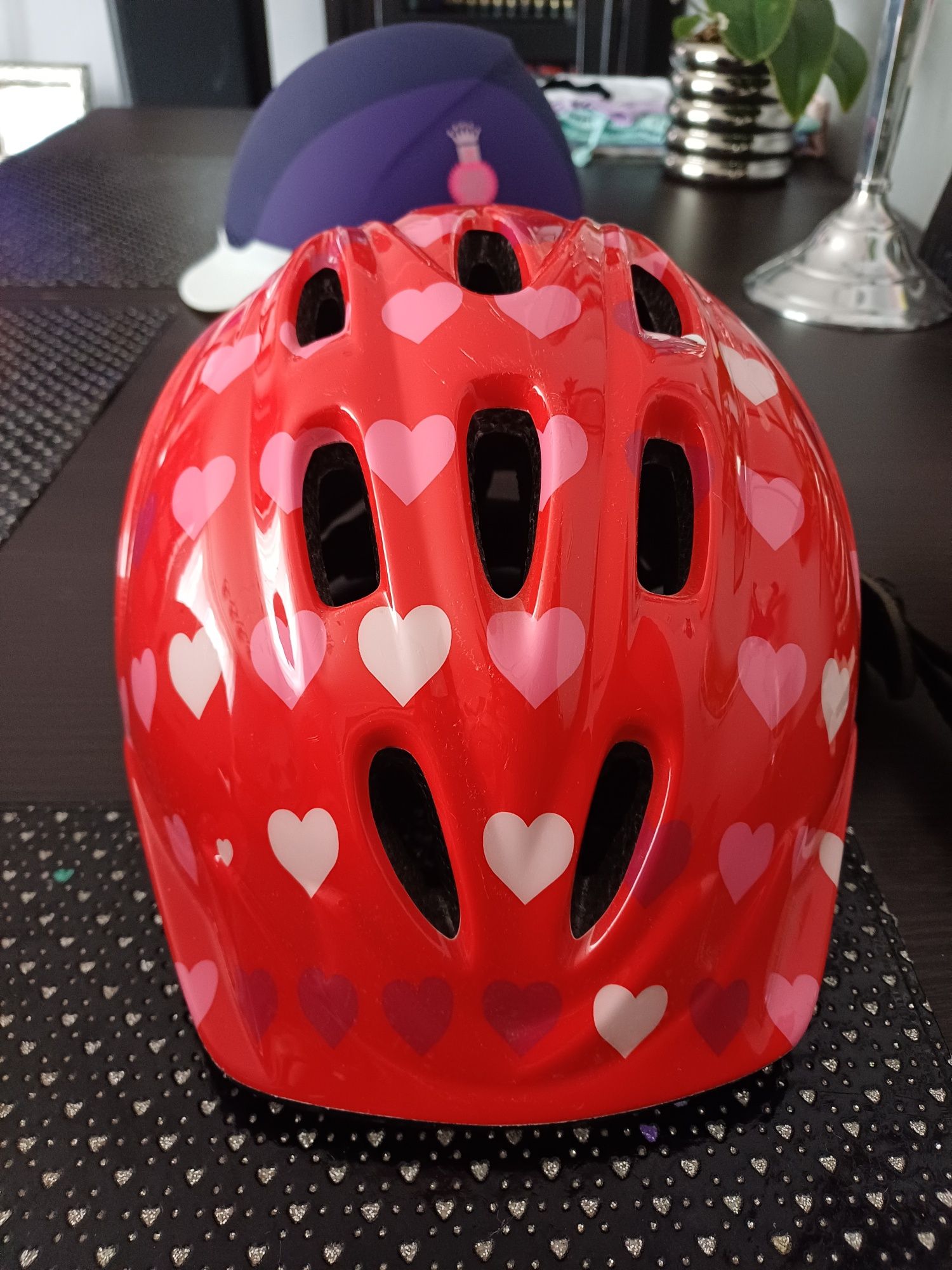 Kask rowerowy stan bdb roz52-56cm