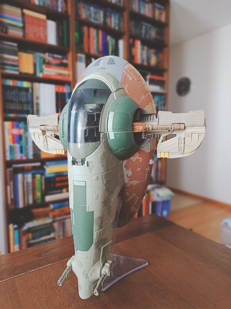 Pojazd Slave 1 firmy Kenner