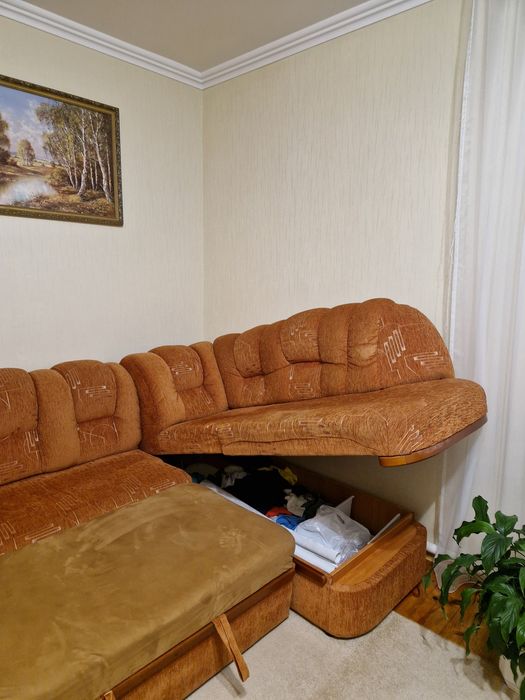 Продам диван кутовий