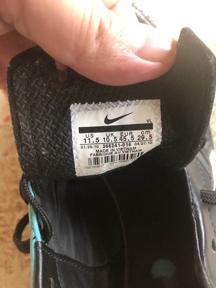 Кроссовки Nike стелька 28.5