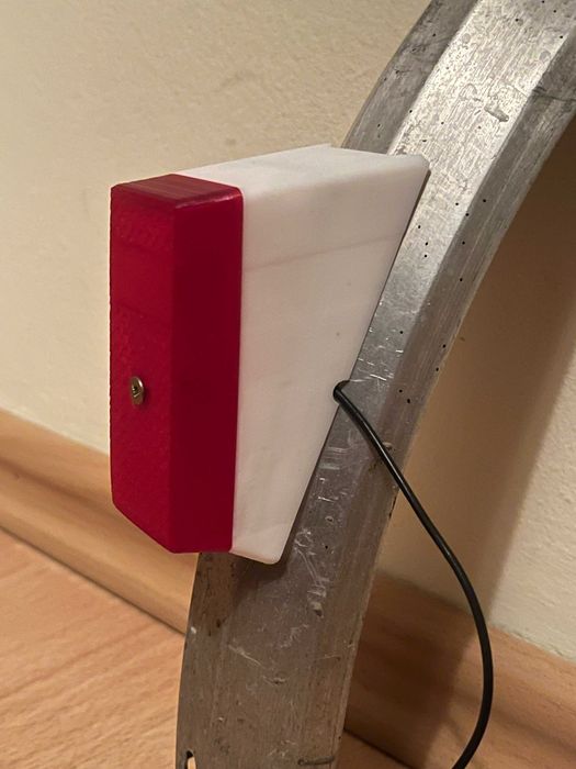 Stara biała lampka tylna Wigry 3 łezka Lampa tył Wigry składak Romet
