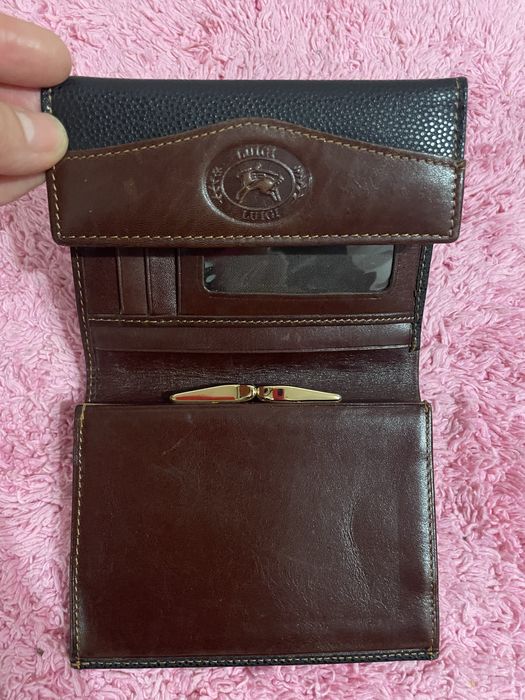Продам сумочки, рюкзак и кошечки