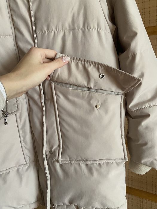 Зимова куртка жіноча