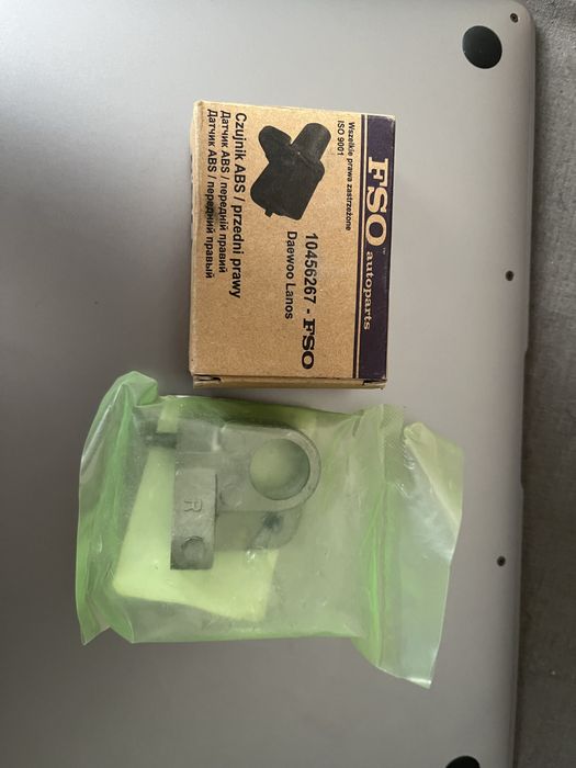 Крепление датчика абс ланос gm передний правый + датчик абс