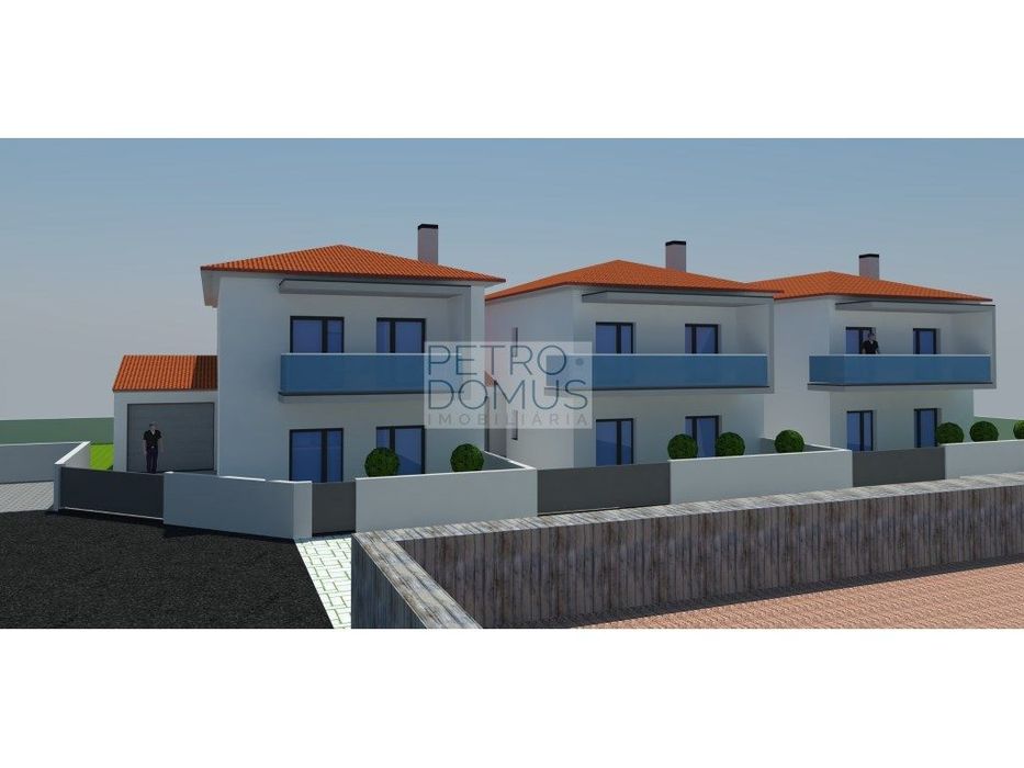 Moradia Geminada Pela Garagem Em Início De Construção - Casal Dos C...