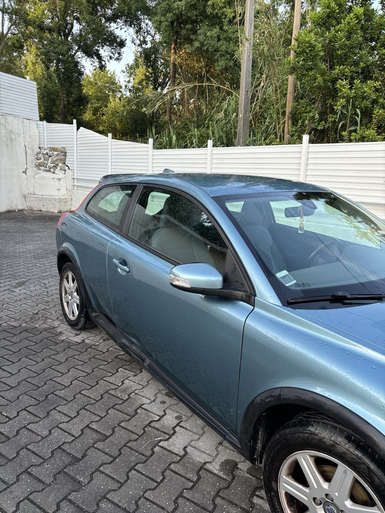Volvo c30 1.6 D Diesel 109 cv LER DESCRIÇÃO
