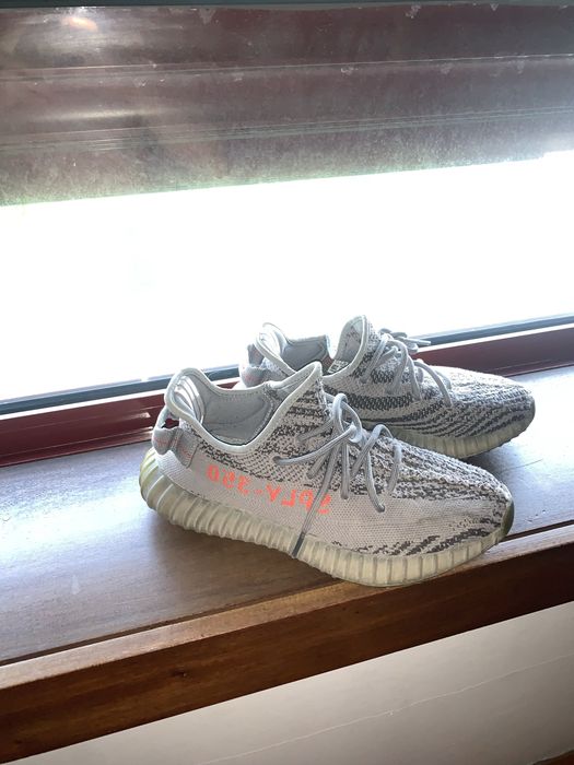 Yeezy 350 v2 boost
