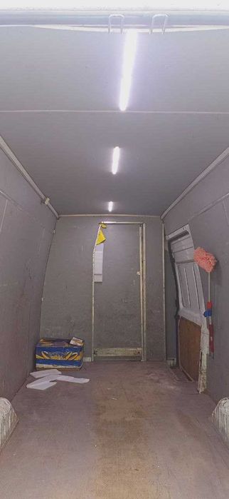 Оренда вантажного авто FORD TRANSIT-2.2,  НАЙДОВША і висока база