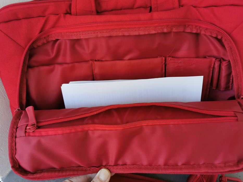 Torba na laptopa aktówka czerwona