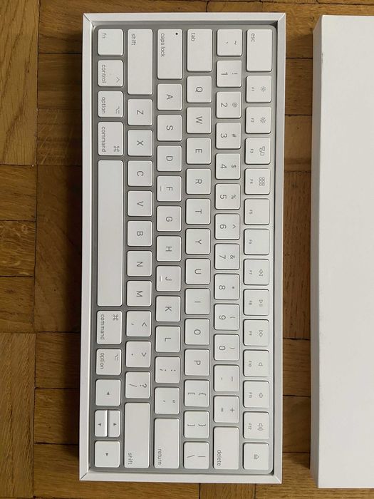 Klawiatura Apple MLA22B/A Magic