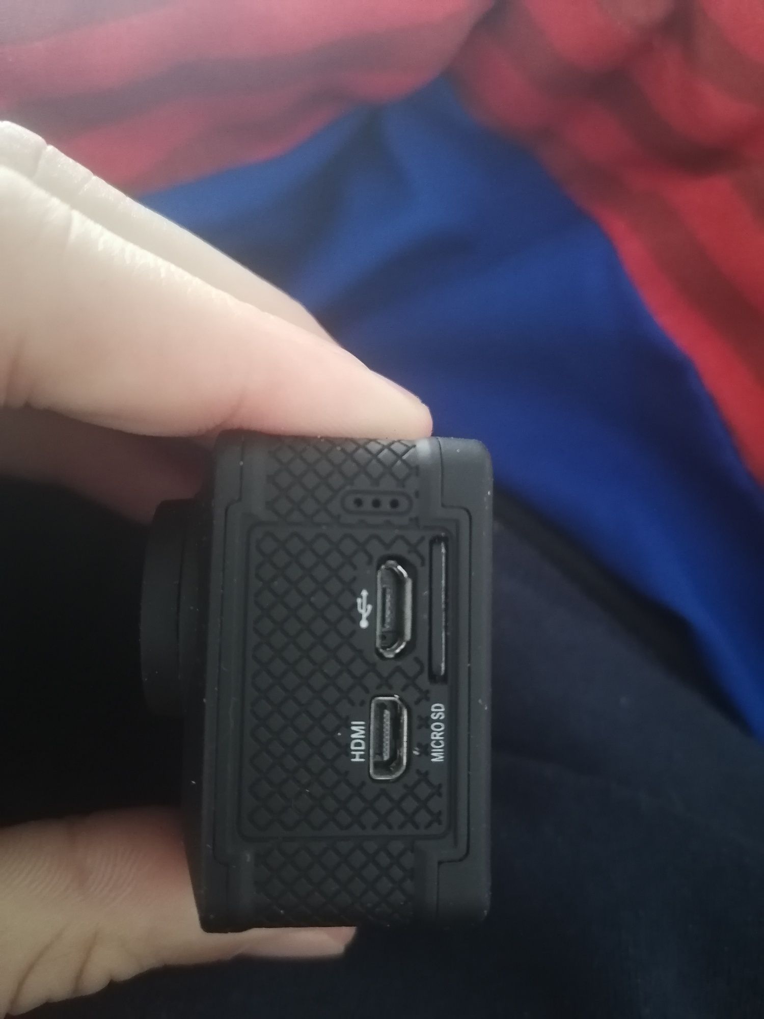 Vendo Go Pro nova