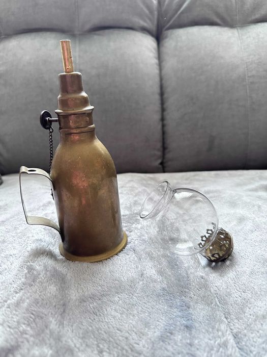 Керосиновая лампа Франция