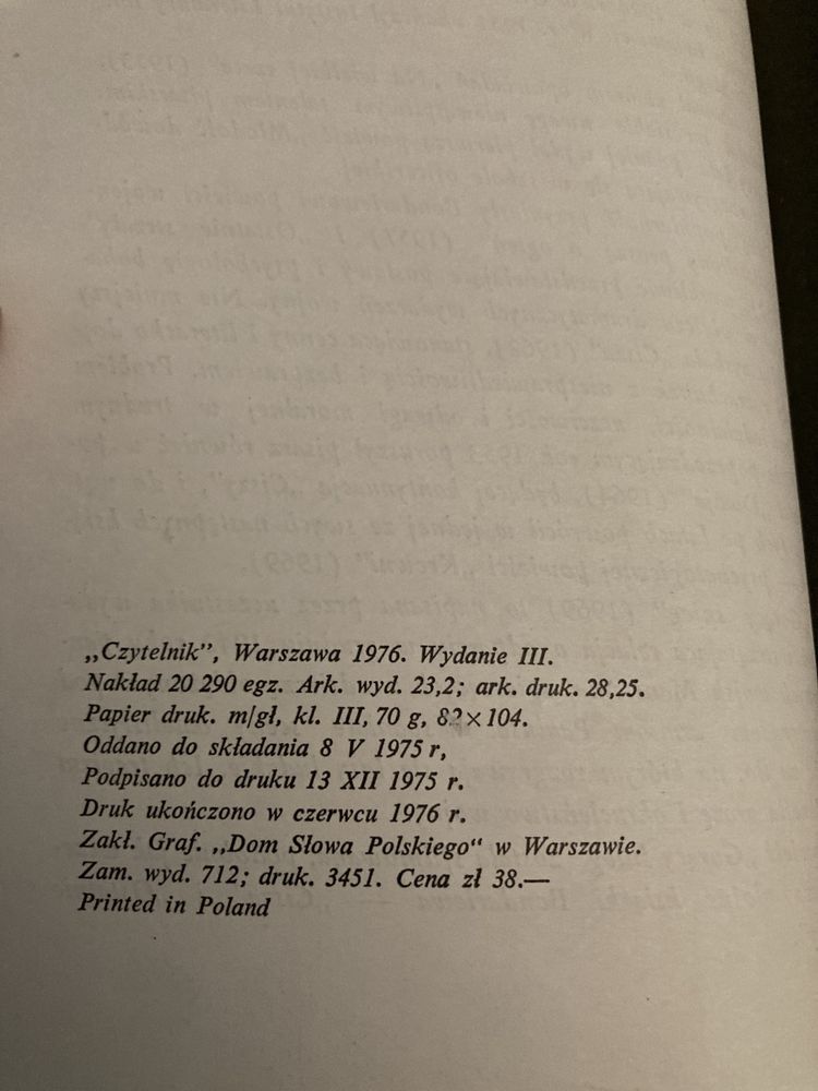 Książka pt,,Gorący śnieg”1976 rok