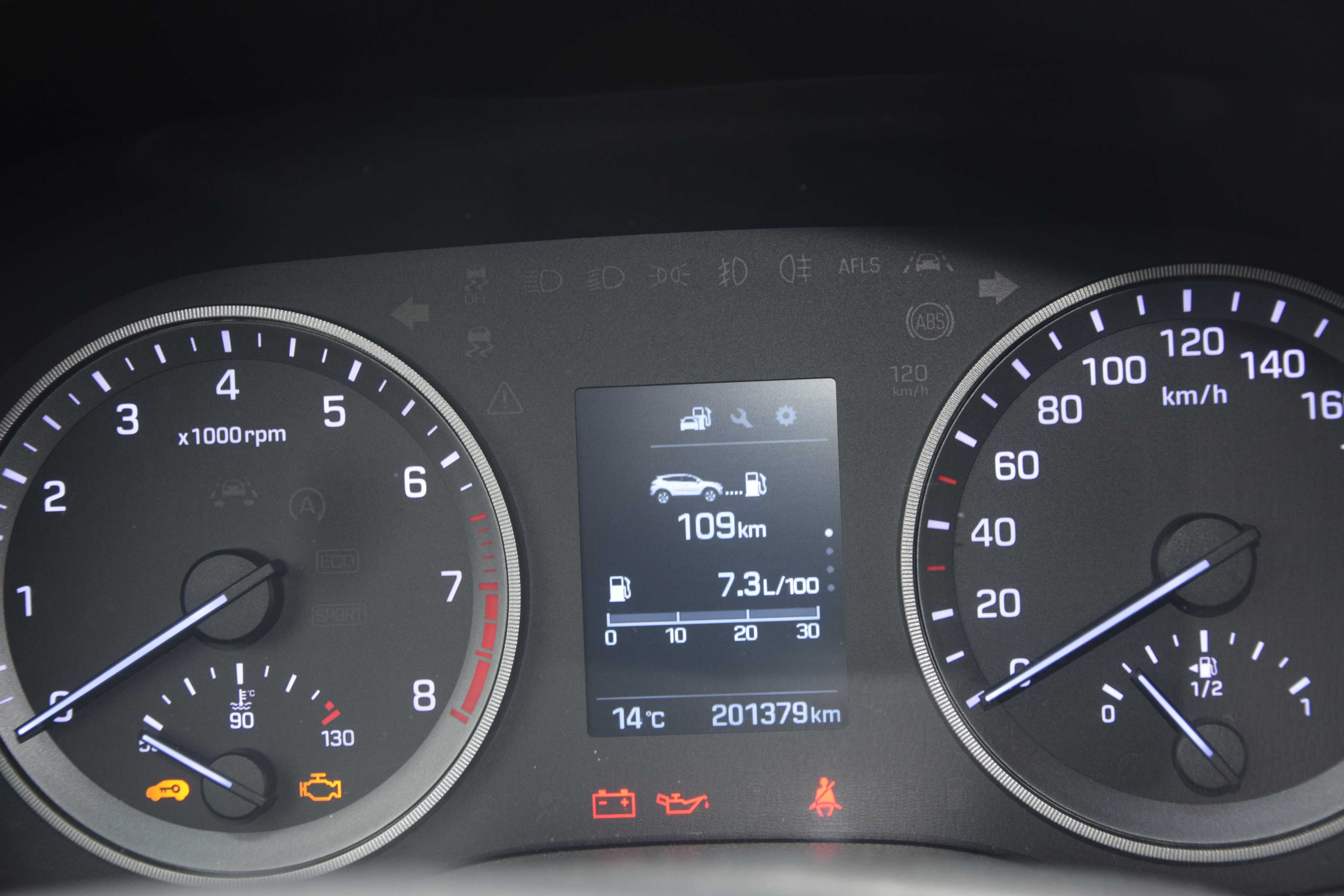 Sprzedam Hundai Tuscon rok 2016 1.6 gdi 136 km