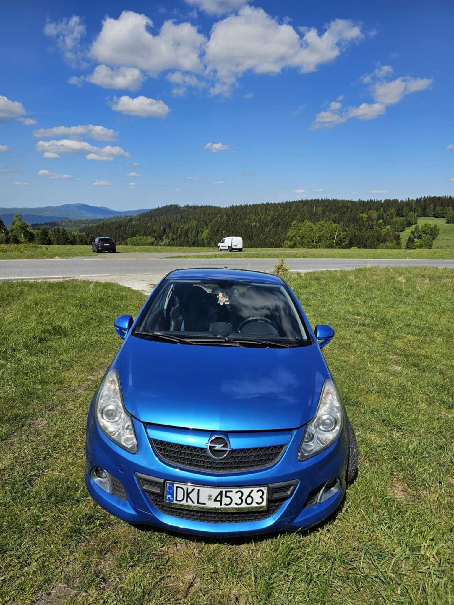 Opel Corsa D 1.6 T OPC 192 KM