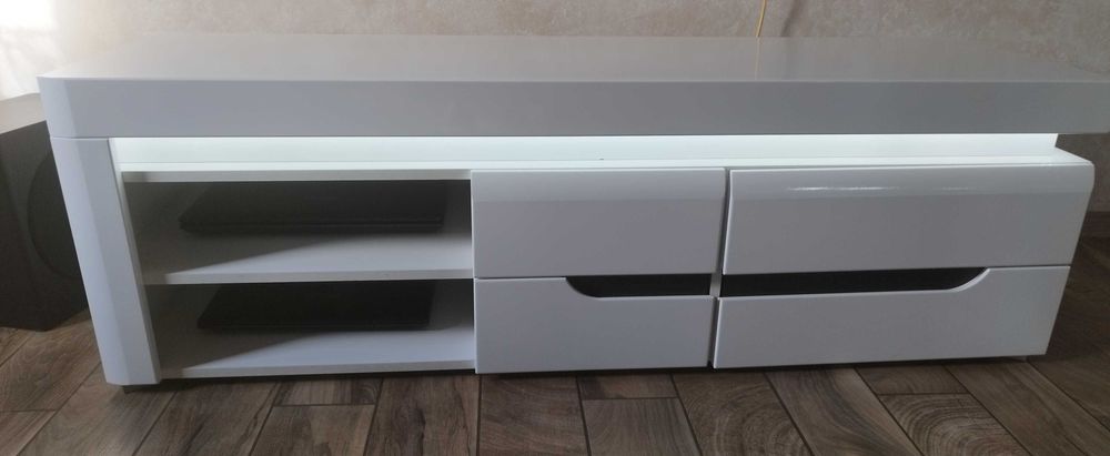 Komoda + RTV biala