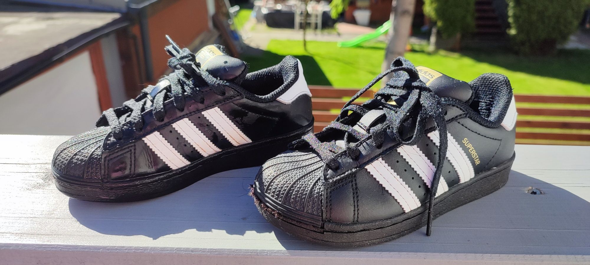 Buty dla chłopca i dziewczynki firmy Adidas rozmiar 29