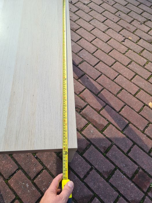 Stolik kawowy do pokoju