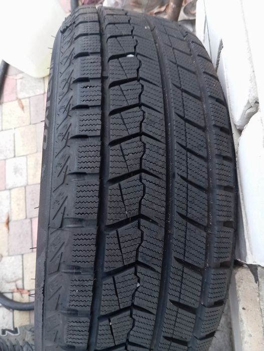 Диски 4 100  с резиной 195 65 15 зима Рено Сценик 2,Меган 2