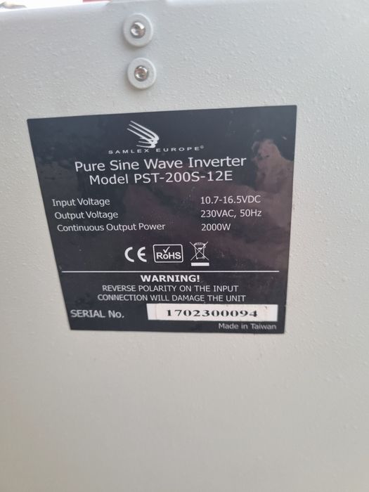 Інвертор 12 в на 220в 2000 w Перетворювач струму