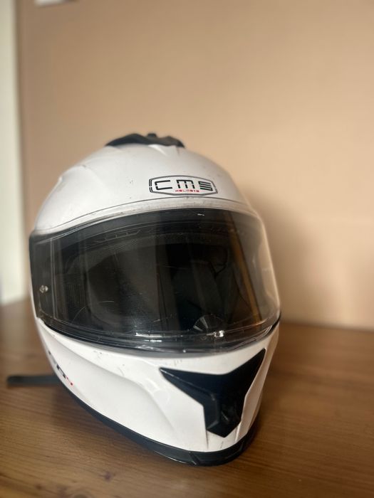 Vendo capacete 20€