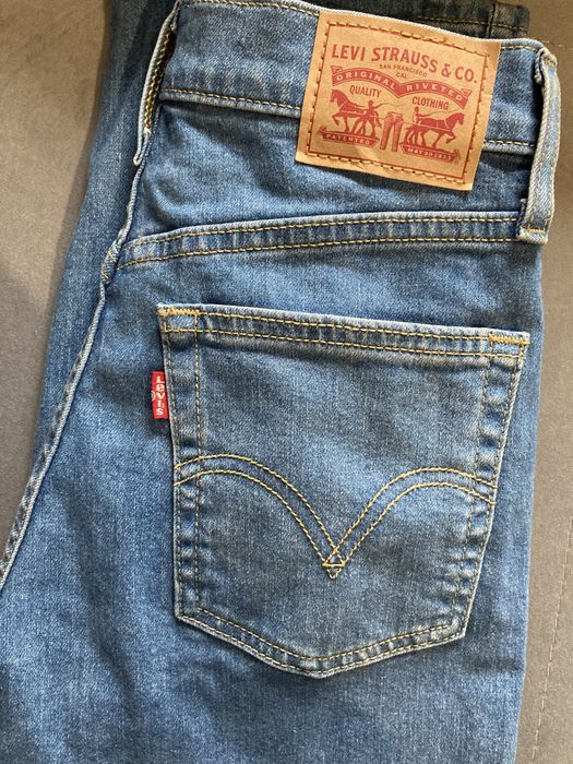 Jeansy zwężane blue denim Levi's