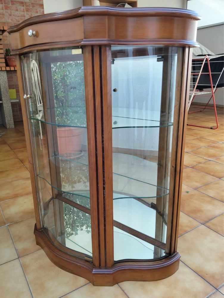 Vitrine Expositora em Cerejeira Maciça com Vidro