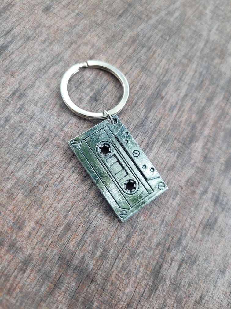 Brelok kaseta magnetofonowa