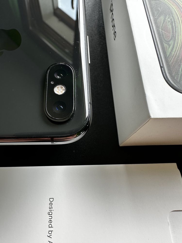 iPhone XS 64GB Space Grey - idealny + Leather Case