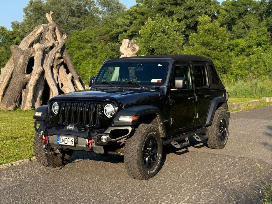 Jeep Wrangler Willys