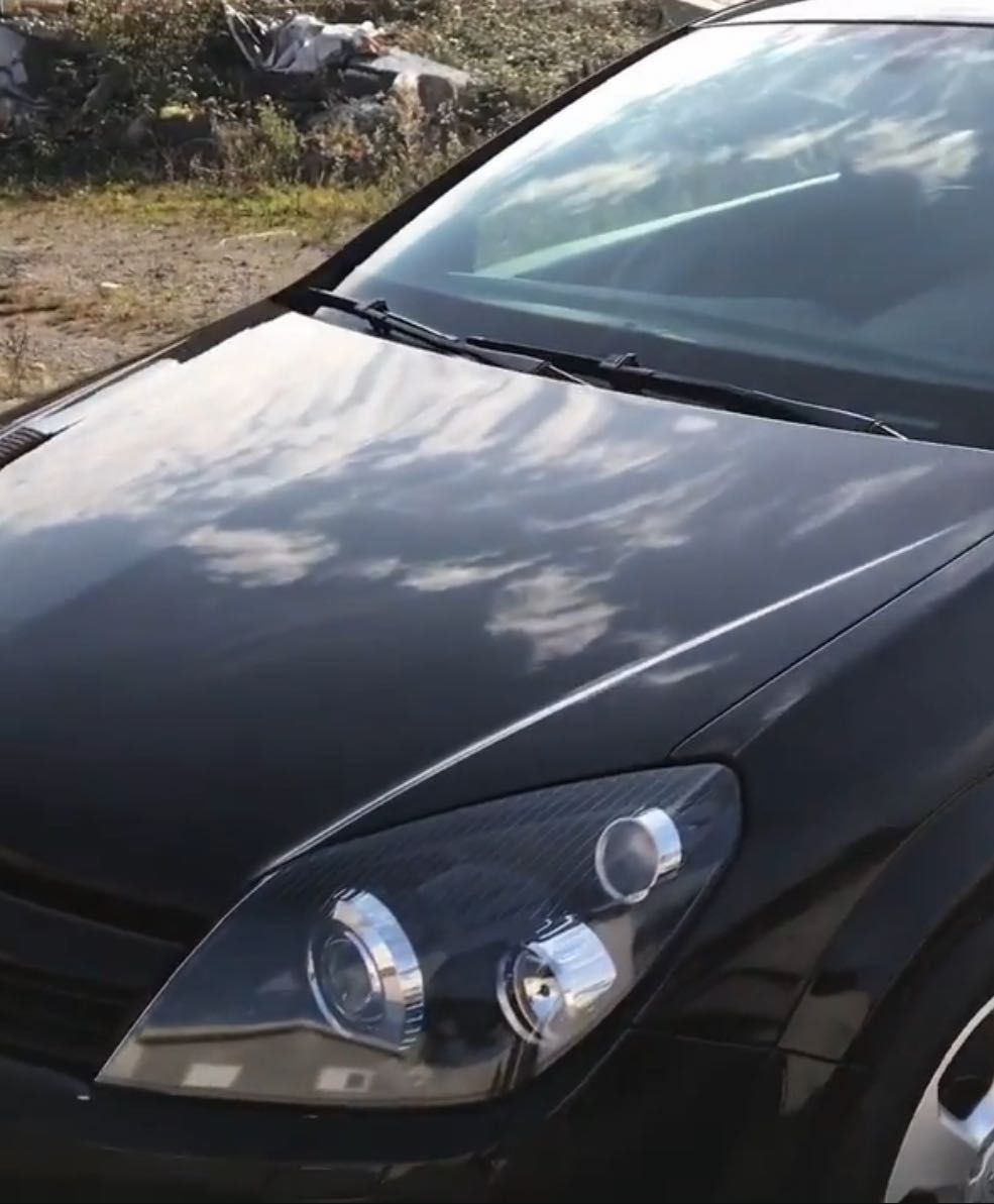 Opel astra GTC 5 LUGARES