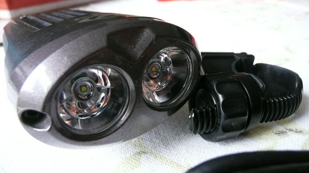 megamocna lampa rowerowa przednia CATEYE HL-EL625RC 600 lumenów !