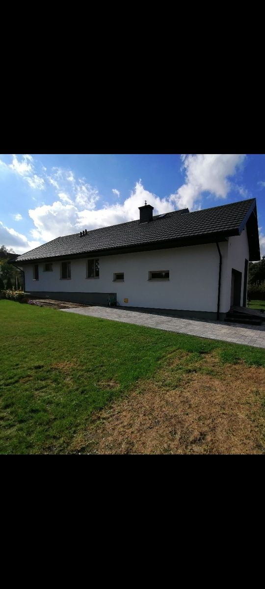 Nowy dom parterowy w mieście 120m2
