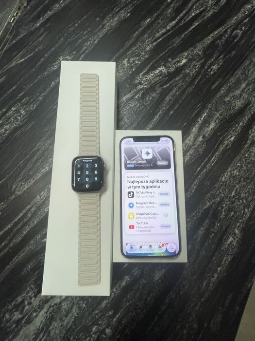 Iphone 12 Apple watch